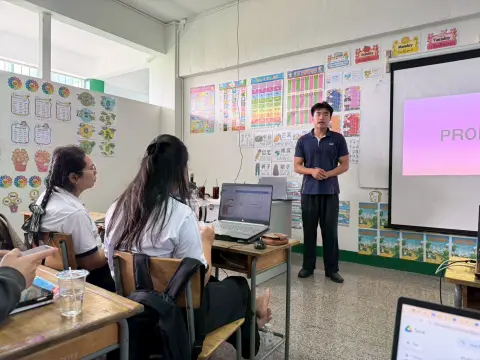 การประยุกต์ใช้เทคโนโลยี AI เพื่อเพิ่มประสิทธิภาพการจัดการเรียนกา